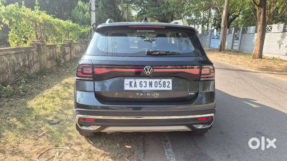 Volkswagen Taigun Highline Plus 1.0tsi At, 2022, Petrol