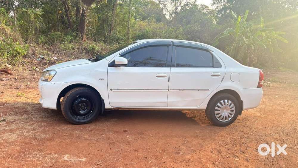 Toyota Etios 2014 Diesel Well Maintained