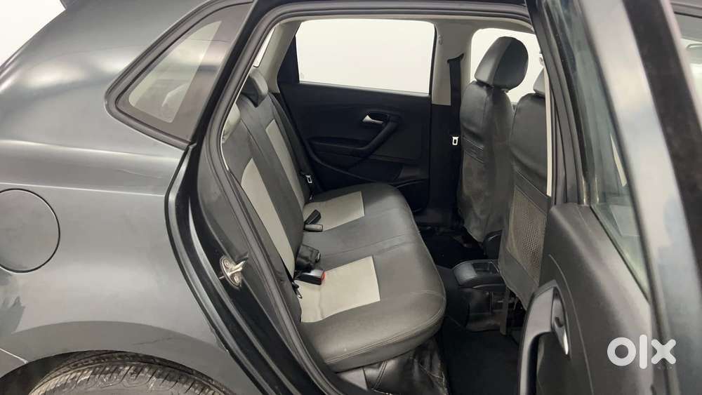 Volkswagen Polo 1.0 Tsi Comfortline At, 2021, Petrol
