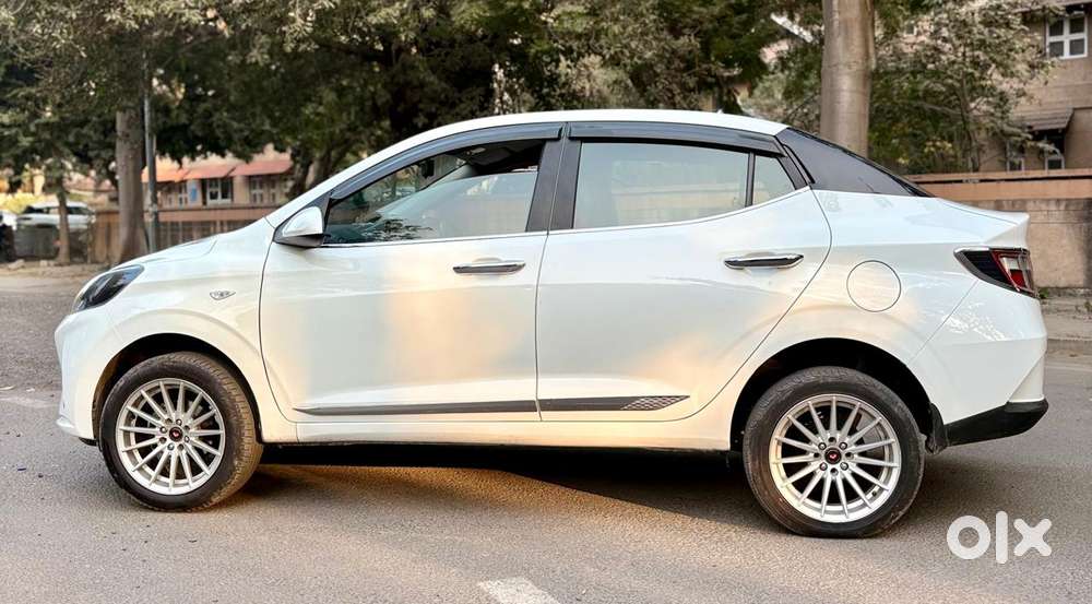 Hyundai Aura S Crdi Manual, 2022, Cng & Hybrids