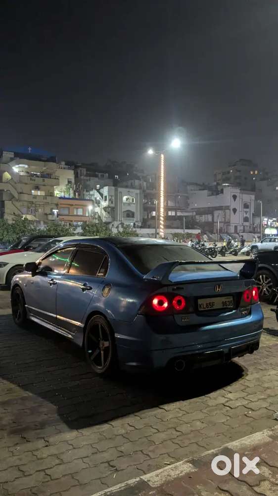 Honda Civic Completely Modified