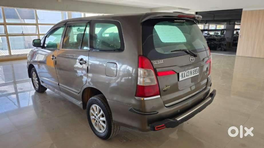 Toyota Innova 2.5 G (diesel) 8 Seater, 2014, Diesel