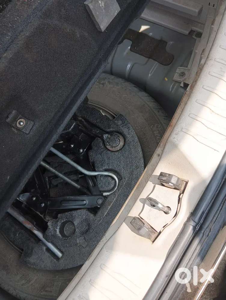 Mahindra Xuv300 Petrol 2022