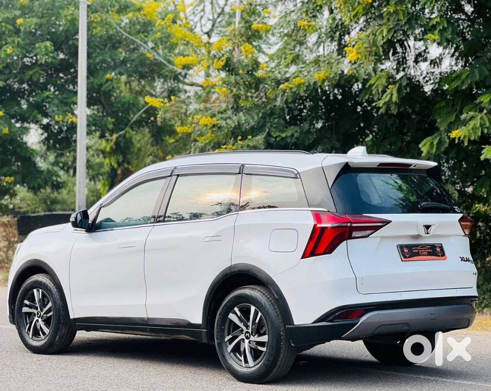 Mahindra Xuv700 2.2 Ax 5 Diesel At 7 Str, 2023, Diesel