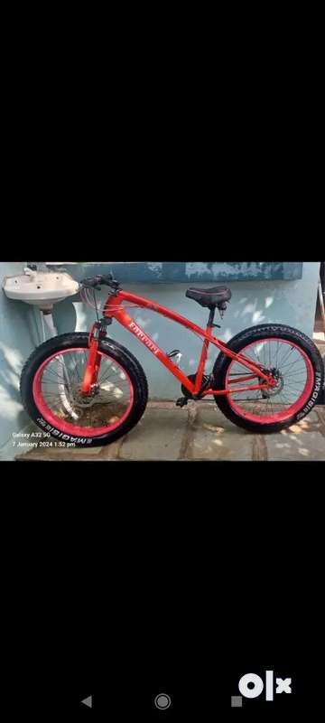 Fat best sale bike ferrari