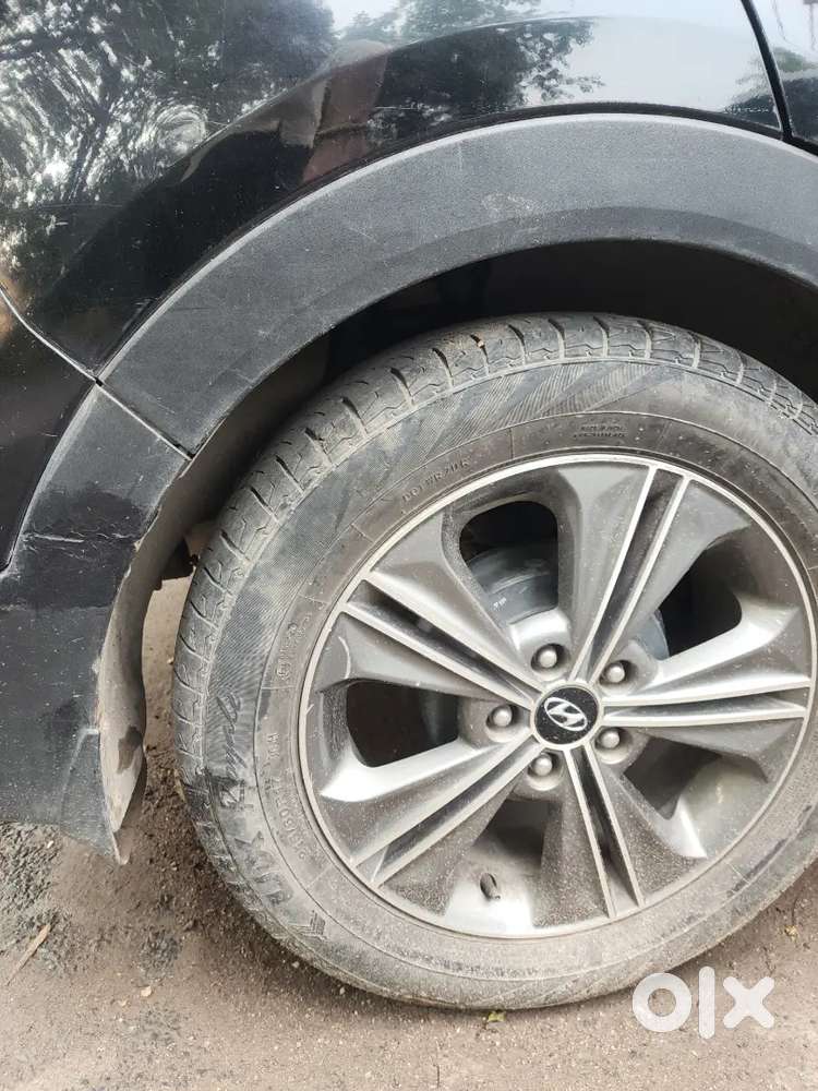 Black Hyundai Creta Petrol 2018 New Condition