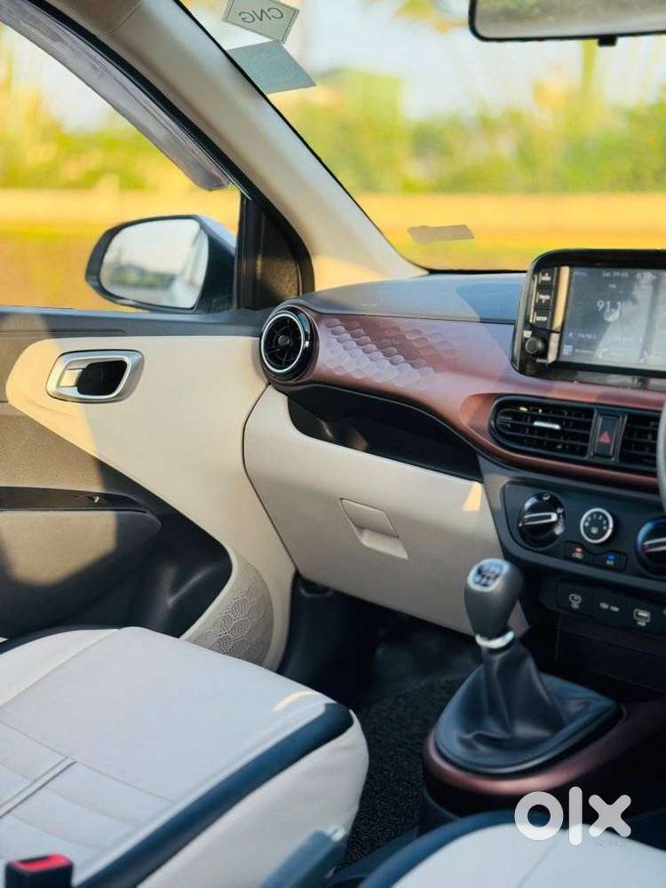 Hyundai Aura 1.2 Sx Cng, 2024, Cng & Hybrids