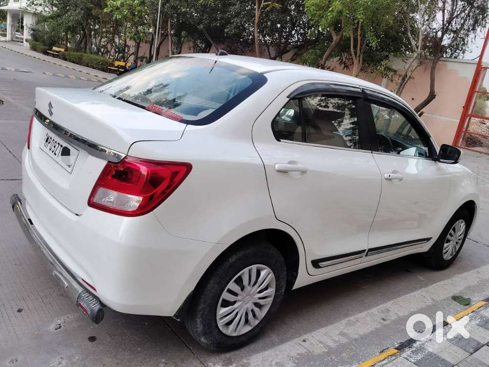 Maruti Suzuki Swift Dzire 1.3 Vxi, 2023, Petrol