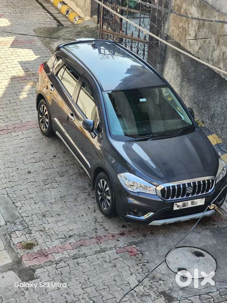 Maruti Suzuki S-cross Petrol Well Maintained