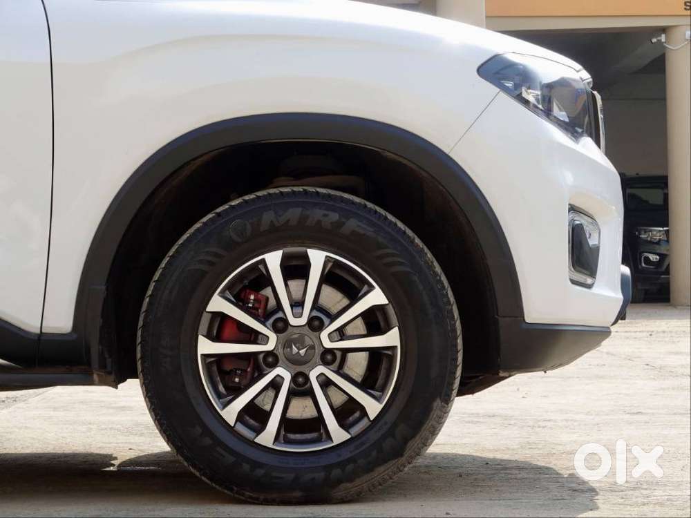 Mahindra Scorpio N Z8 Petrol Mt 7 Str, 2023, Petrol
