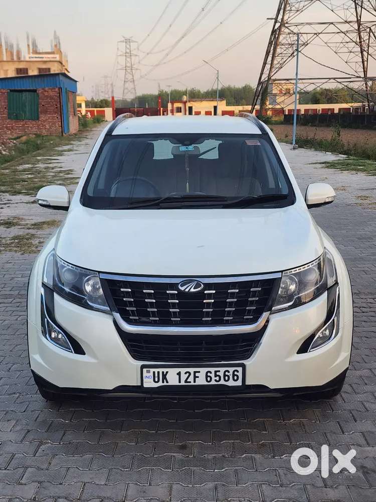 Mahindra Xuv 500
1st Owner 
Push Button Stat