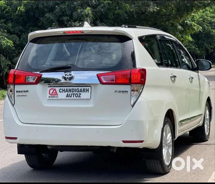 Toyota Innova Crysta 2.8 Zx At 7 Seater, 2019, Diesel