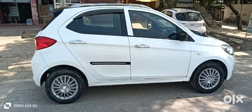 Tata Tiago Wizz Edition 2017 Petrol