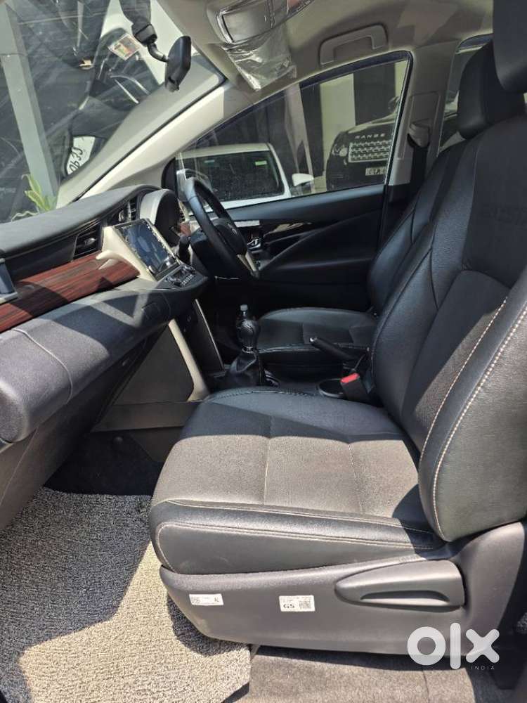 Toyota Innova Crysta Zx 2.4 Diesel 7 Seater, 2025, Diesel