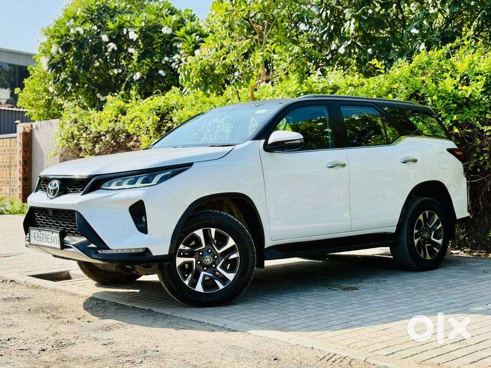 Toyota Fortuner Legender 4x2 At 2.8, 2022, Diesel