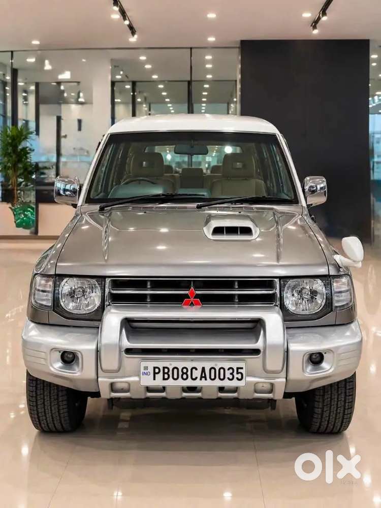 Mitsubishi Pajero Sfx 4x4 2012