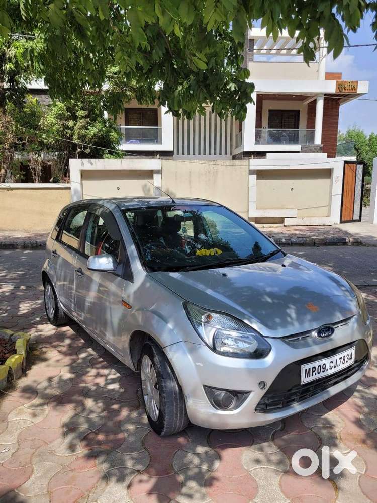 Ford Figo 2011 Year