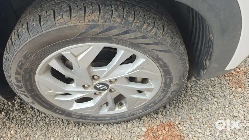 Hyundai Creta Facelift 2023 Petrol Automatic.price Is Negotiable