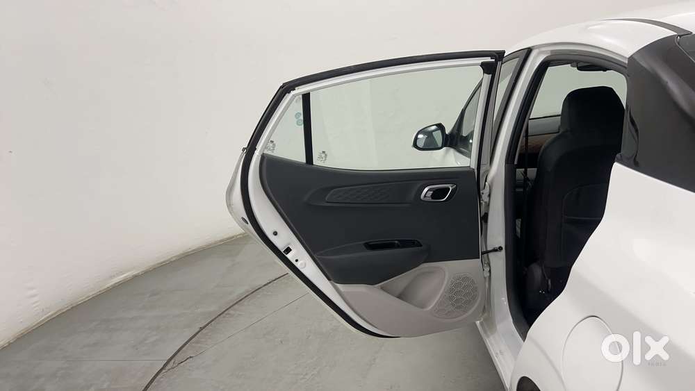 Hyundai Aura Sx 1.2 (o) Petrol, 2021, Petrol