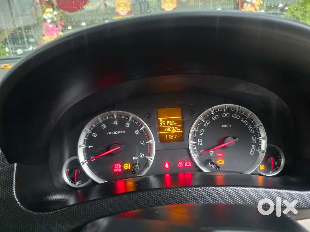 Maruti Suzuki Swift Dzire, 2014, Petrol
