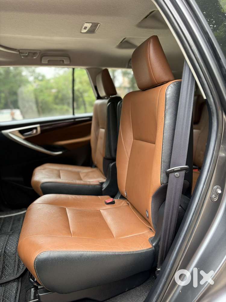 Toyota Innova Crysta [2020-ongoing] 2.7 Zx At 7 Str, 2017, Petrol