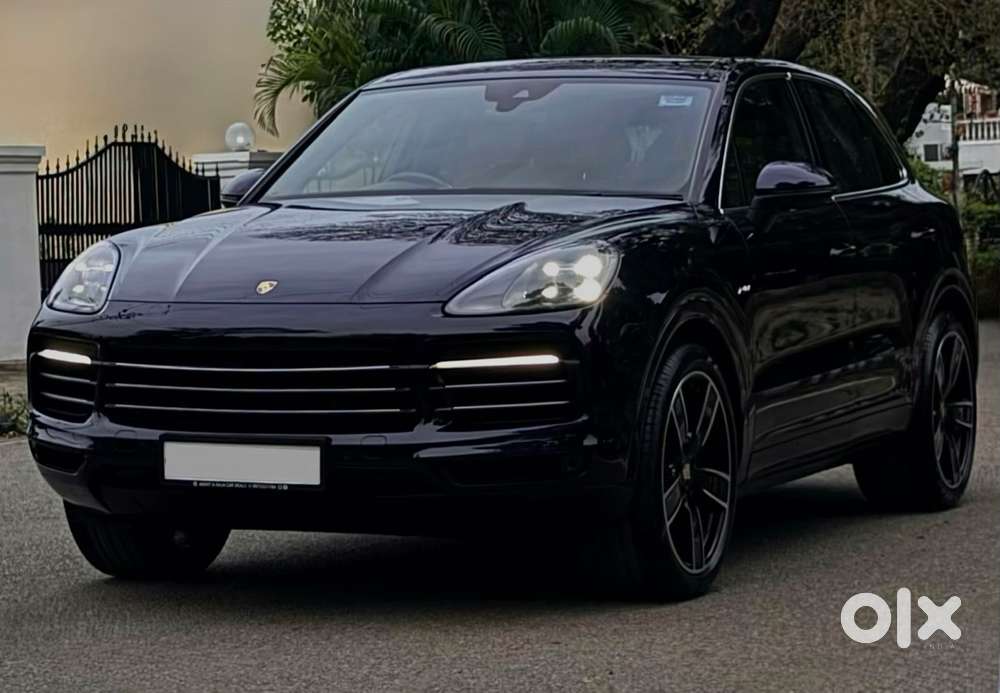 Porsche Cayenne Tiptronic, 2019, Petrol
