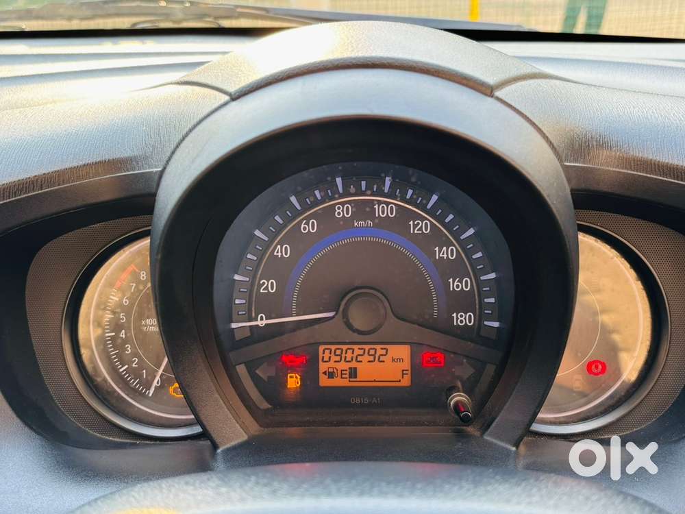 Honda Amaze Petrol 2015