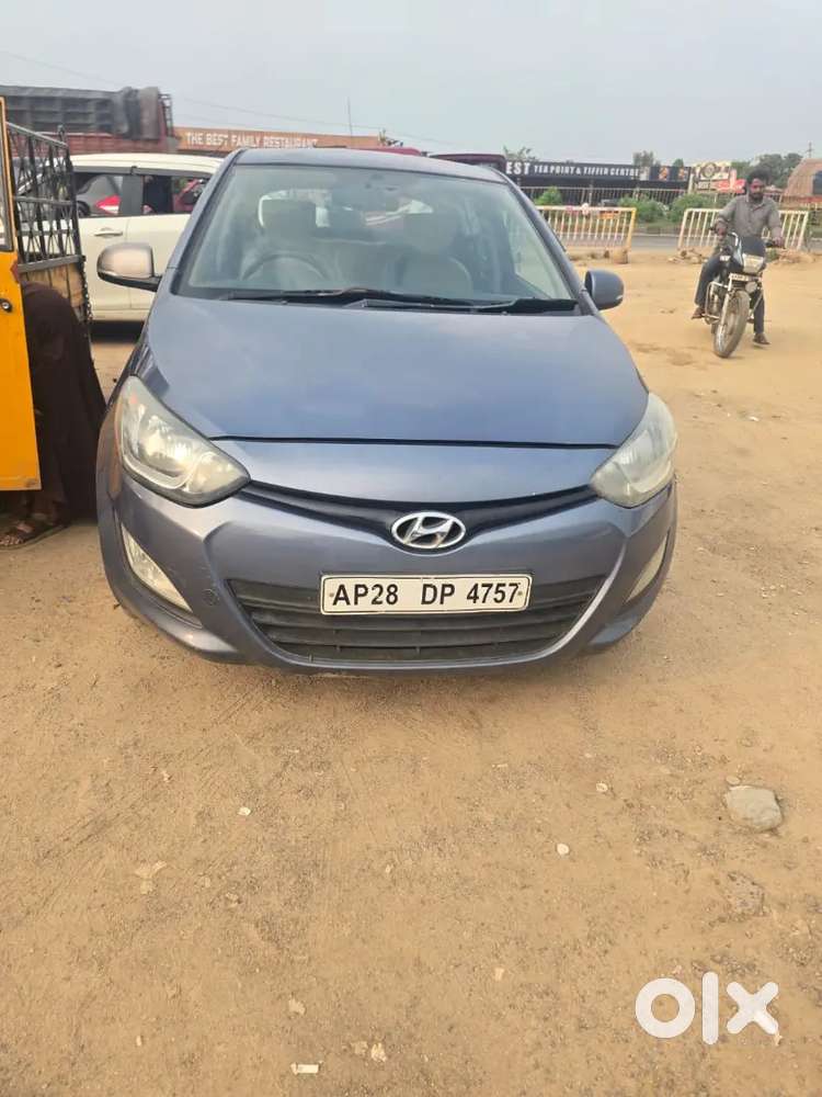 Hyundai I20 Sportz 2012