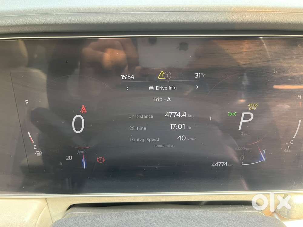 Mahindra Xuv700 2.0 Ax 7 Petrol At Str, 2024, Petrol