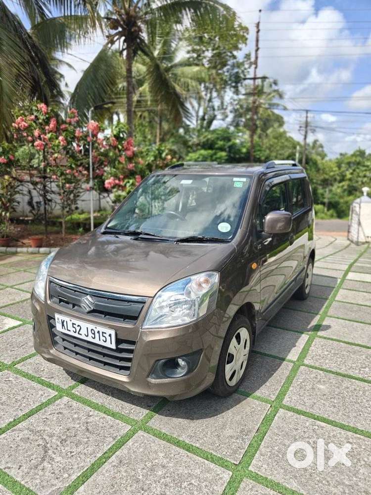 Maruti Suzuki Wagon R 1.0 Vxi Plus Amt, 2016, Petrol