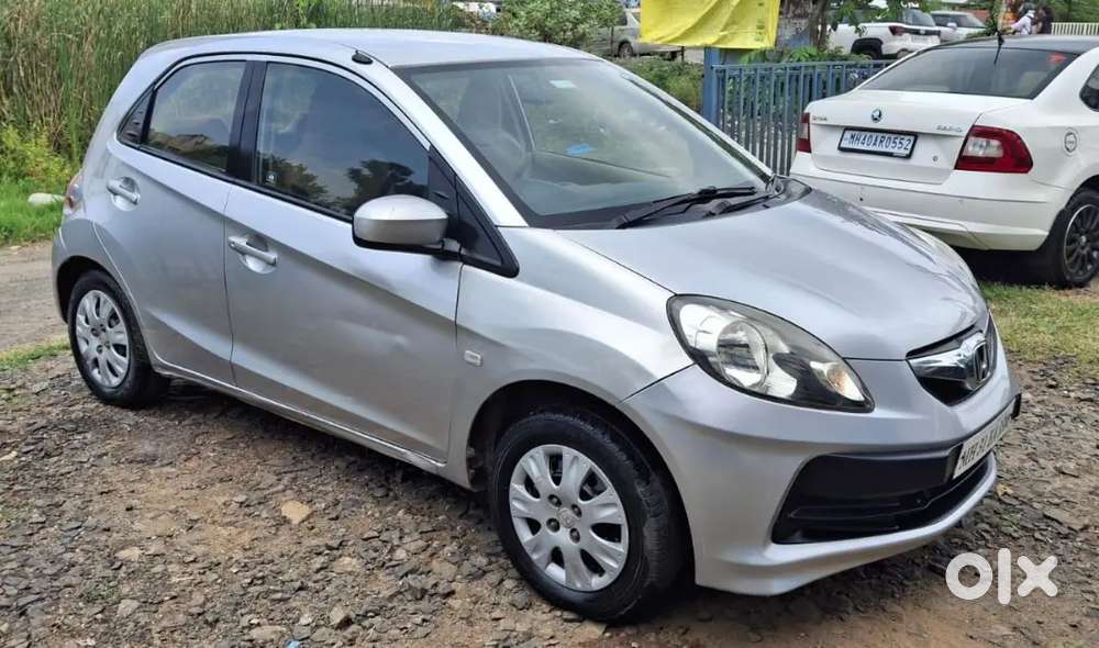 Honda Brio 2012 Petrol Well Maintained