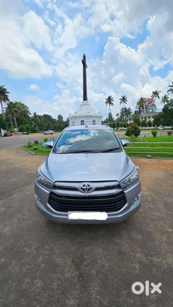 Toyota Innova Crysta 2016