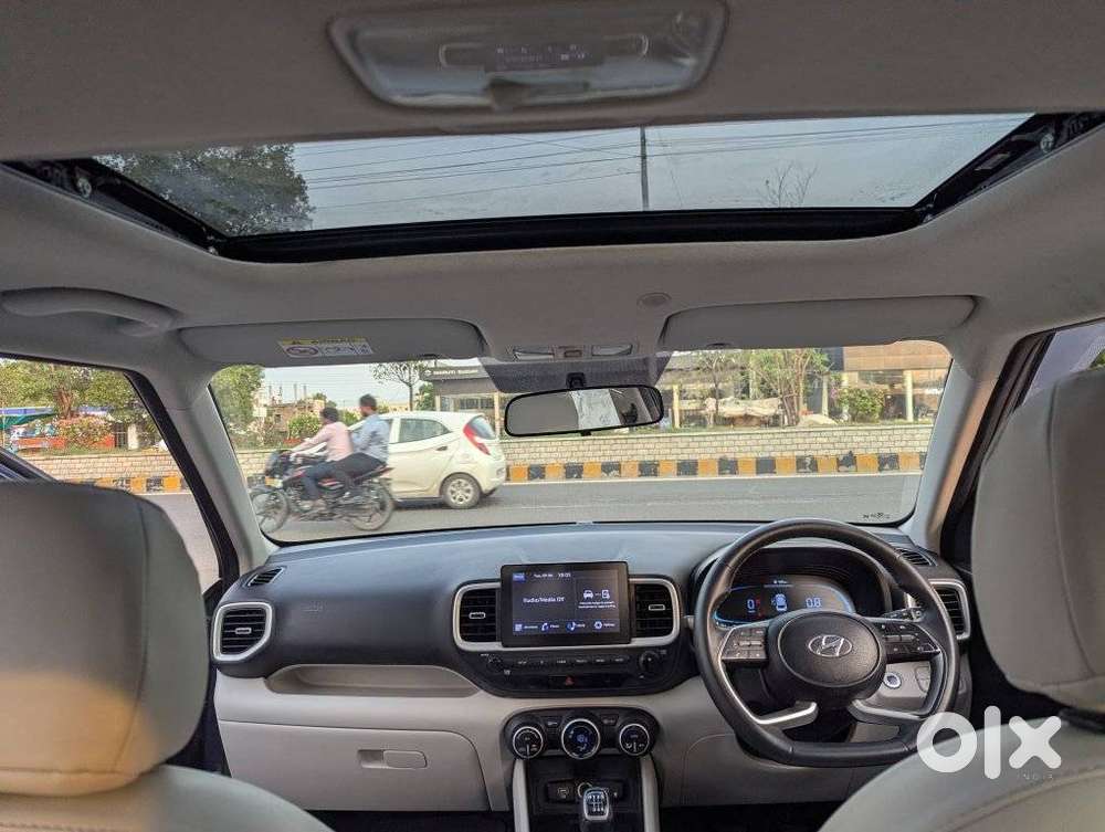 Hyundai Venue 1.5 Crdi Sx (o), 2022, Diesel