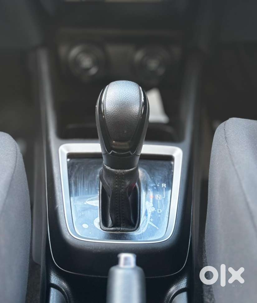 Maruti Suzuki Swift Vxi Ags, 2021, Petrol