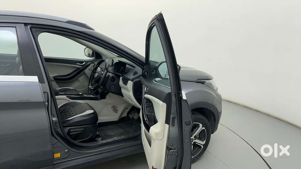 Tata Nexon 1.5 Revotorq Xza Plus S Amt, 2021, Petrol