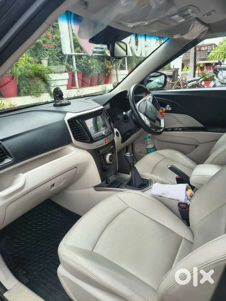 Mahindra Xuv300 2023 Petrol