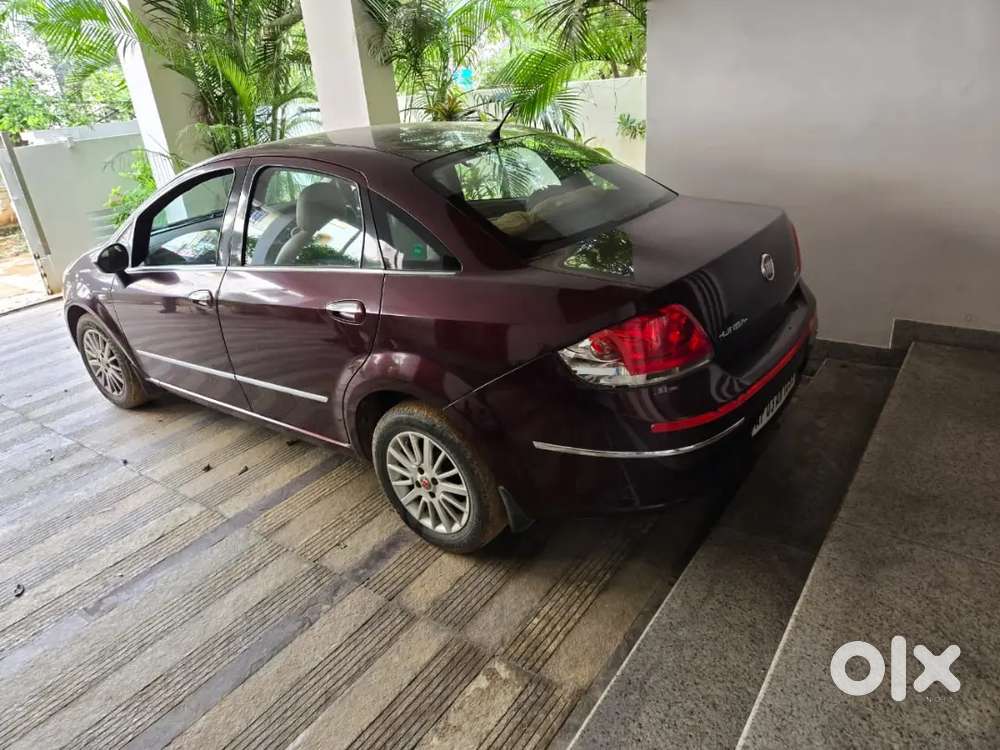 Fiat Linea 2011 Diesel 120000 Km Driven Rc Renavl 5 Years