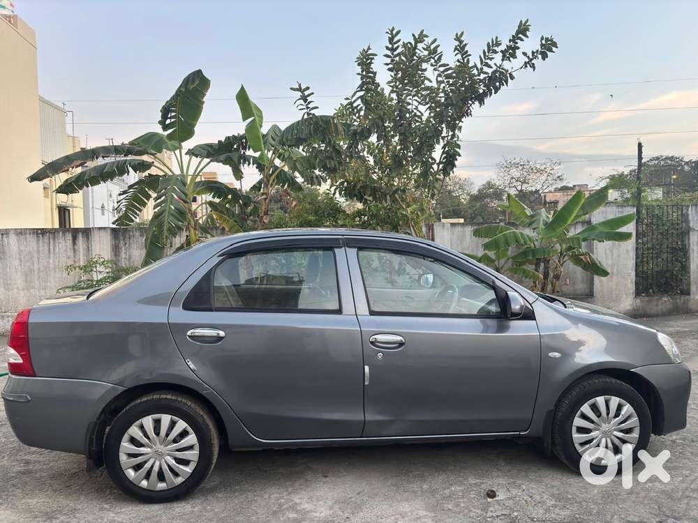 Toyota Etios G Exclusive, 2015, Petrol