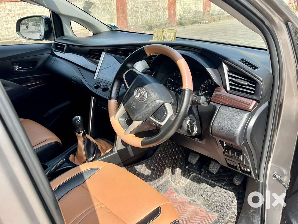 Toyota Innova Crysta 2.4 G Mt 7 Str, 2018, Diesel