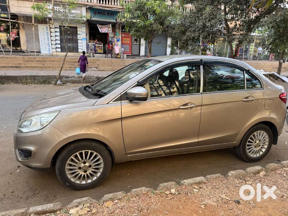 Central Locking, Remote Control , Power Window, Top