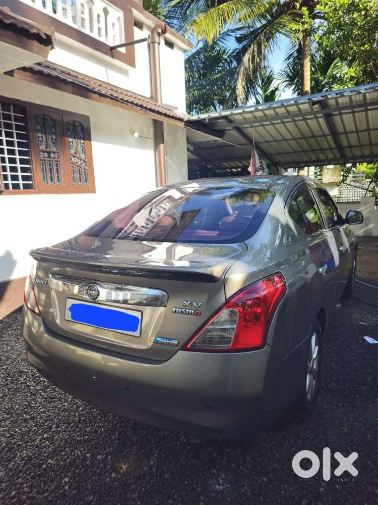 Nissan Sunny 2012 Diesel 175000 Km Driven