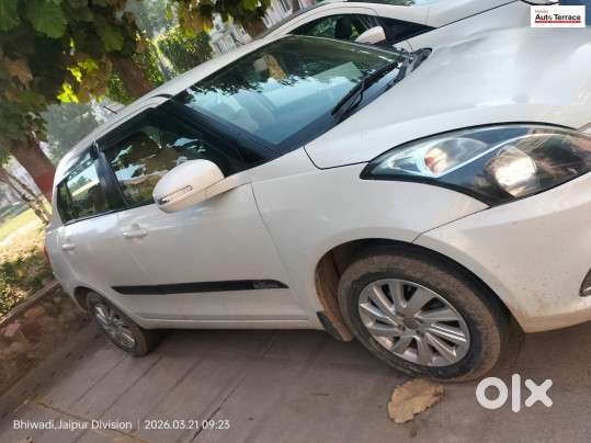 Maruti Suzuki Swift Dzire Lxi, 2016, Petrol
