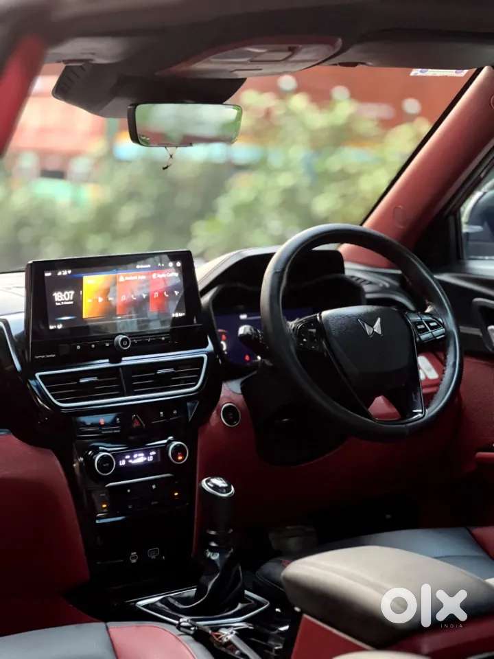 Mahindra Xuv 3xo Ax7 Diesel Mt, 2025, Diesel