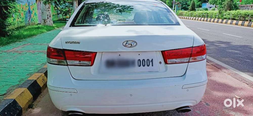 Hyundai Sonata Embera Manual (leather), 2011, Diesel