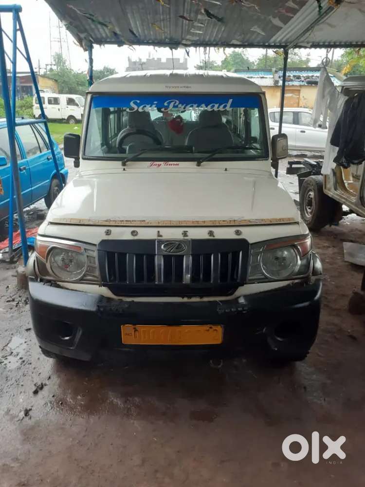 Well Maintained Bolero Plus 2019 Model 9 Seater