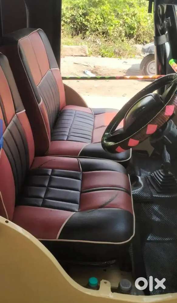 Mahindra Jeep 2010 Diesel 83000 Km Driven