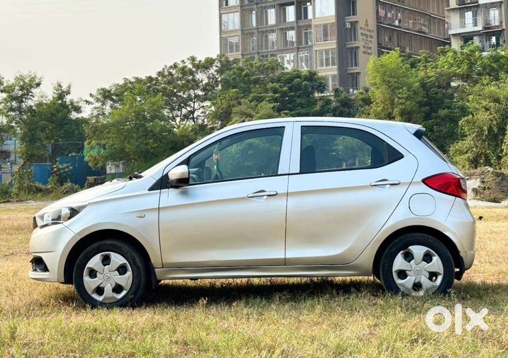 Tata Tiago Petrol 2017