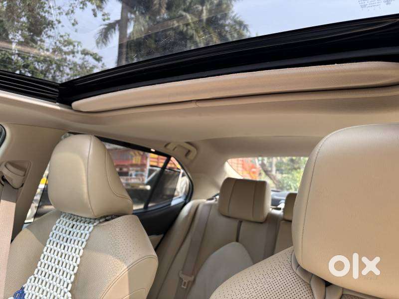 Toyota Camry, 2020, Petrol