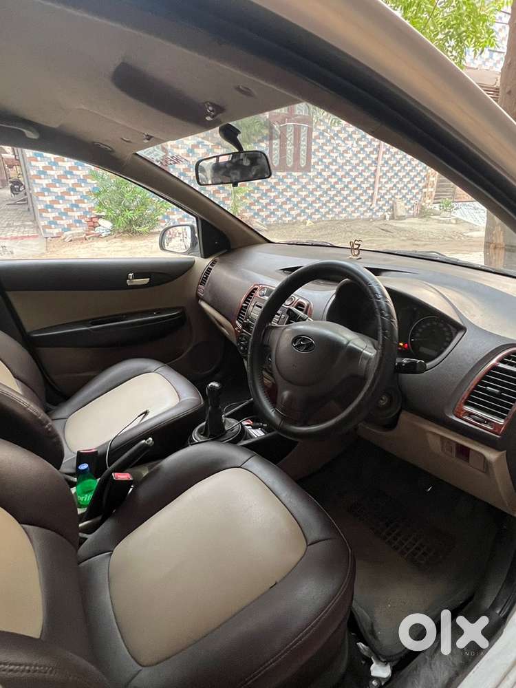 Hyundai I20 Magna With Vip No. 0123