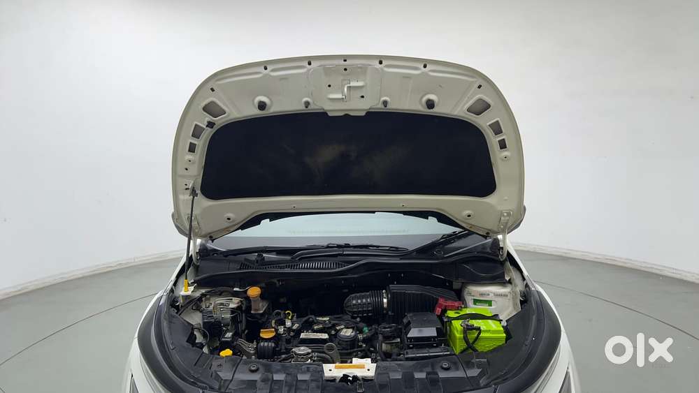 Tata Altroz 1.2 Xt, 2022, Petrol